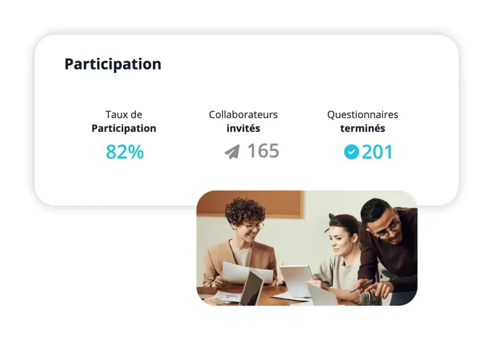 Taux de participation de 82 % à une enquête IDTree, avec deux collègues devant un ordinateur